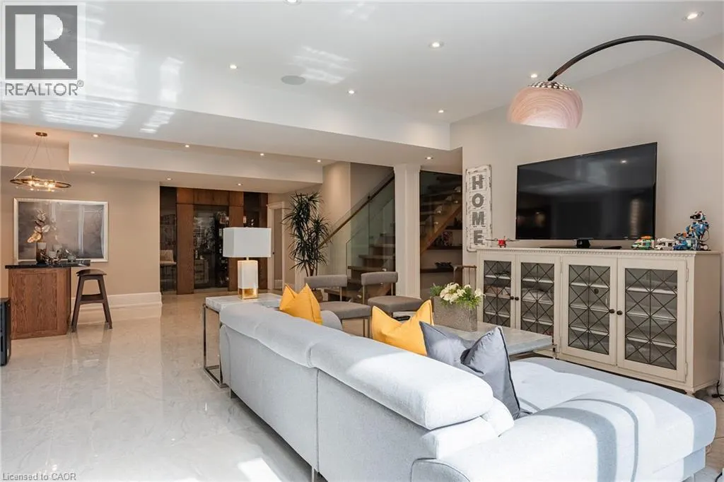 391 SANDHURST Drive