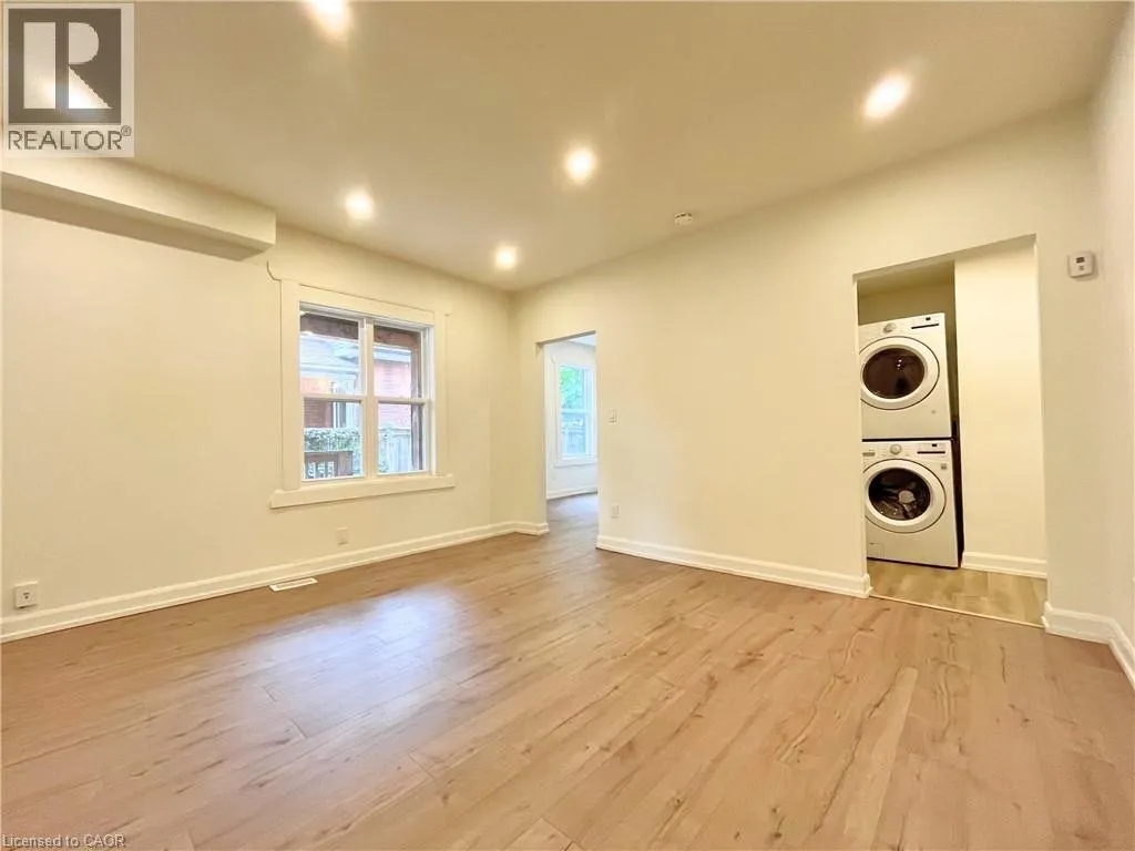 24-26 CAYUGA Street Unit# 26a, #26a