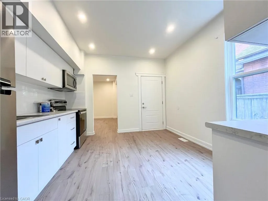 24-26 CAYUGA Street Unit# 26a, #26a