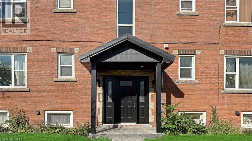 309 STRATHEARNE Avenue