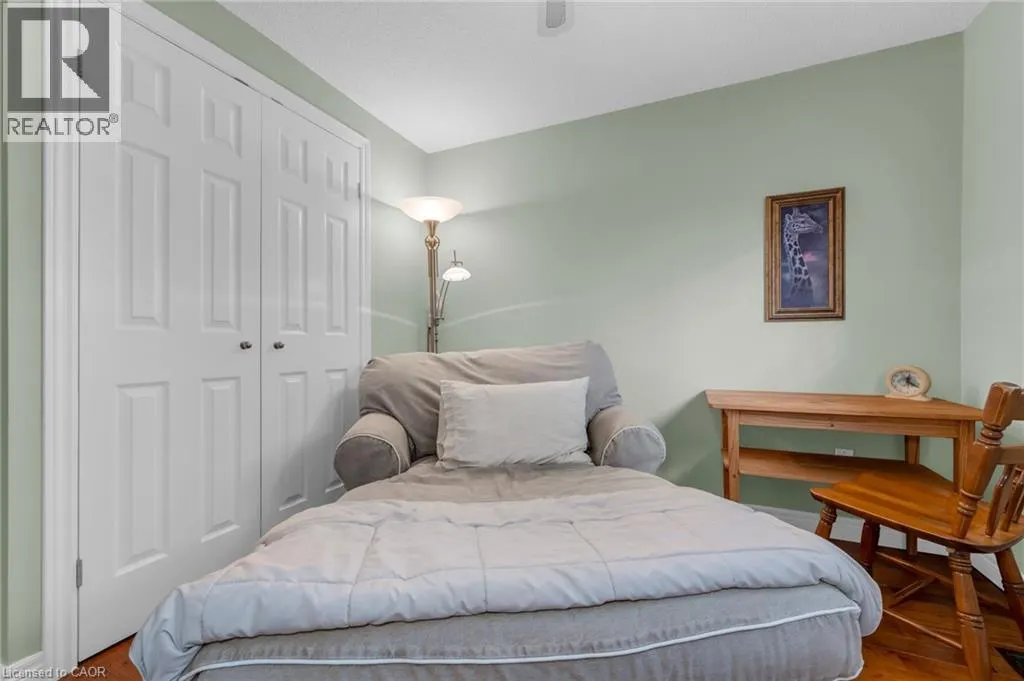 15 ELLINGTON Avenue Unit# 3, #3