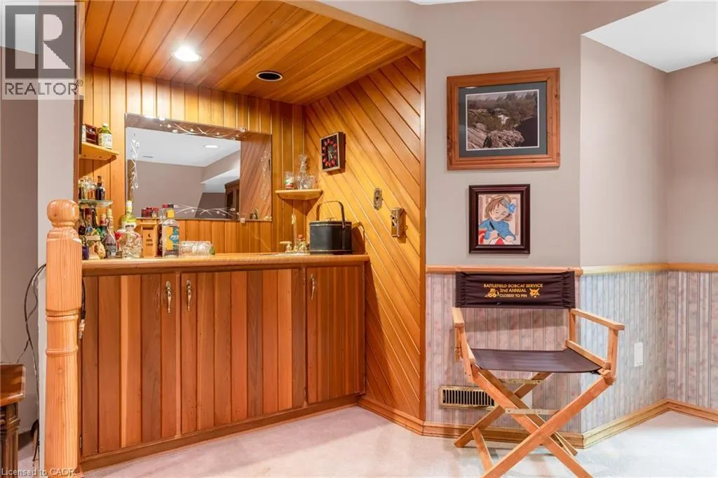 15 ELLINGTON Avenue Unit# 3, #3