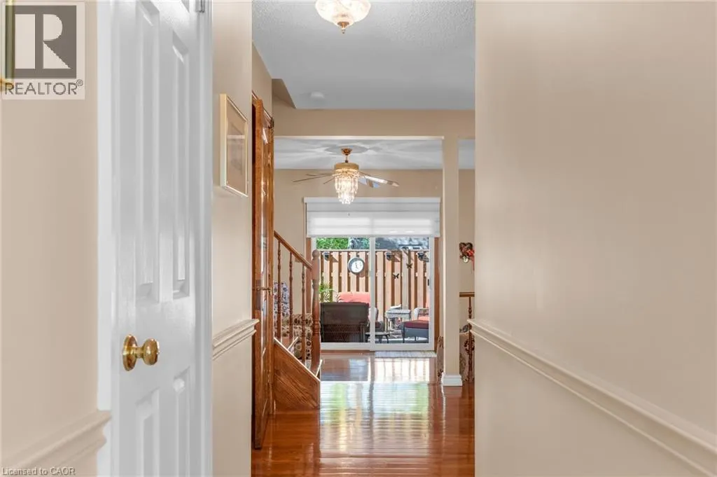 15 ELLINGTON Avenue Unit# 3, #3