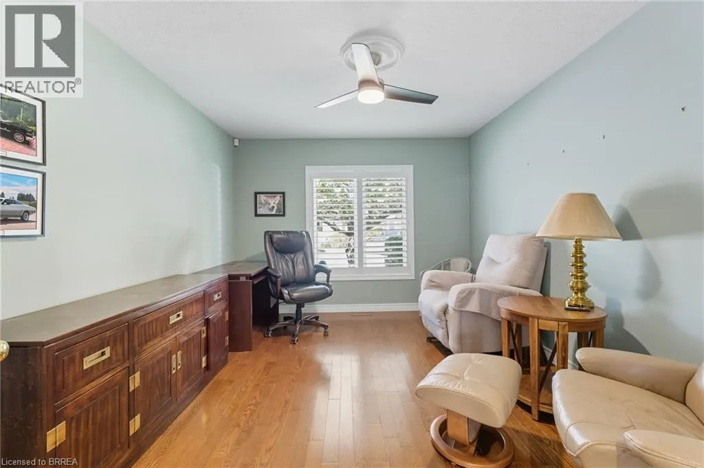 422 POWERLINE Road Unit# 34, #34