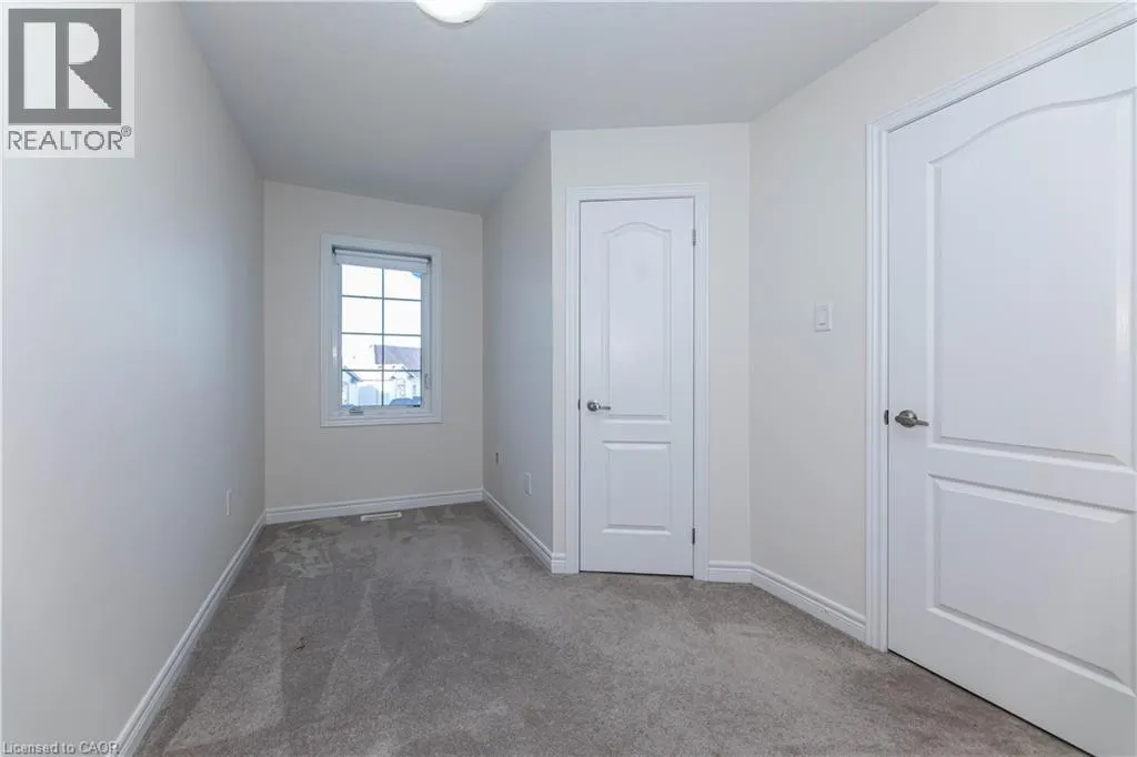 764 LINDEN Drive