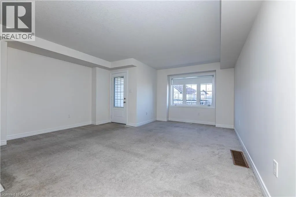 764 LINDEN Drive