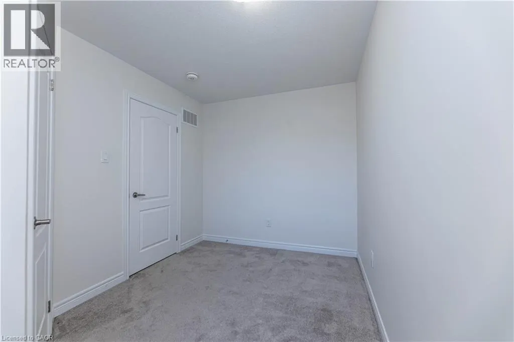 764 LINDEN Drive