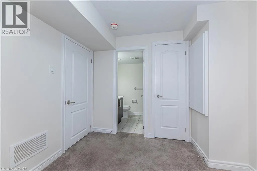 764 LINDEN Drive
