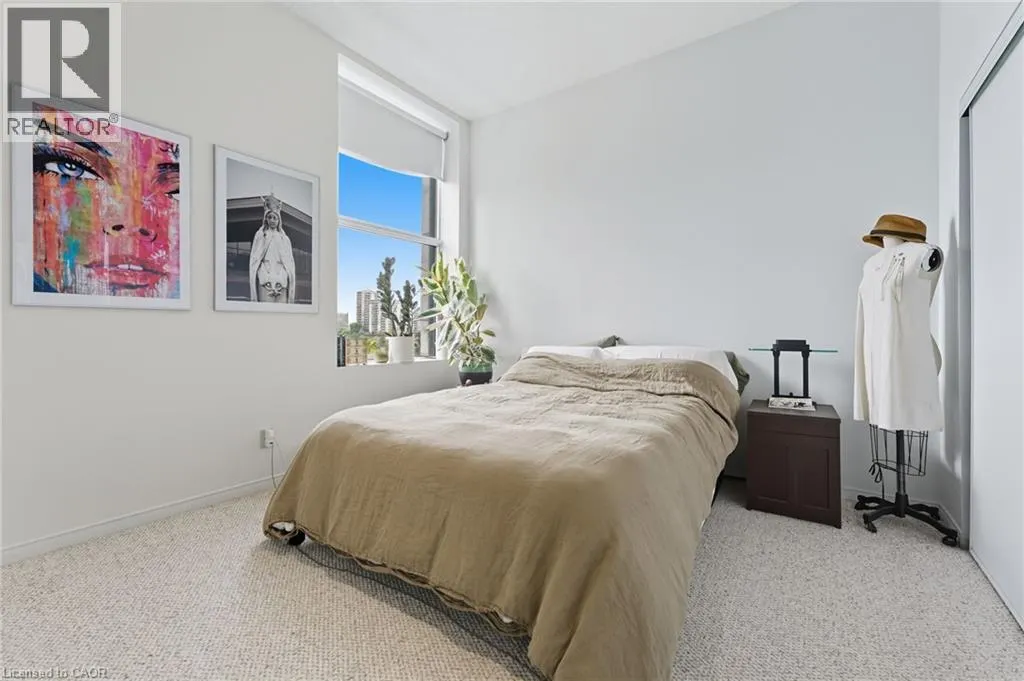36 JAMES Street S Unit# 709, #709