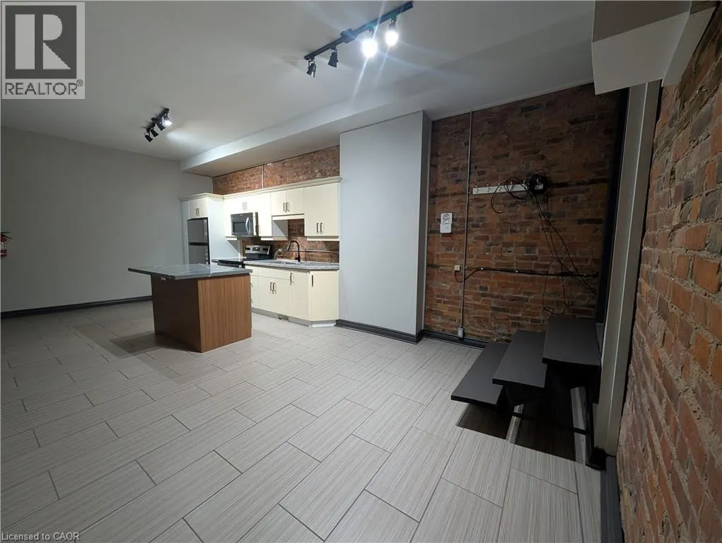 473 KING Street W Unit# B, #B