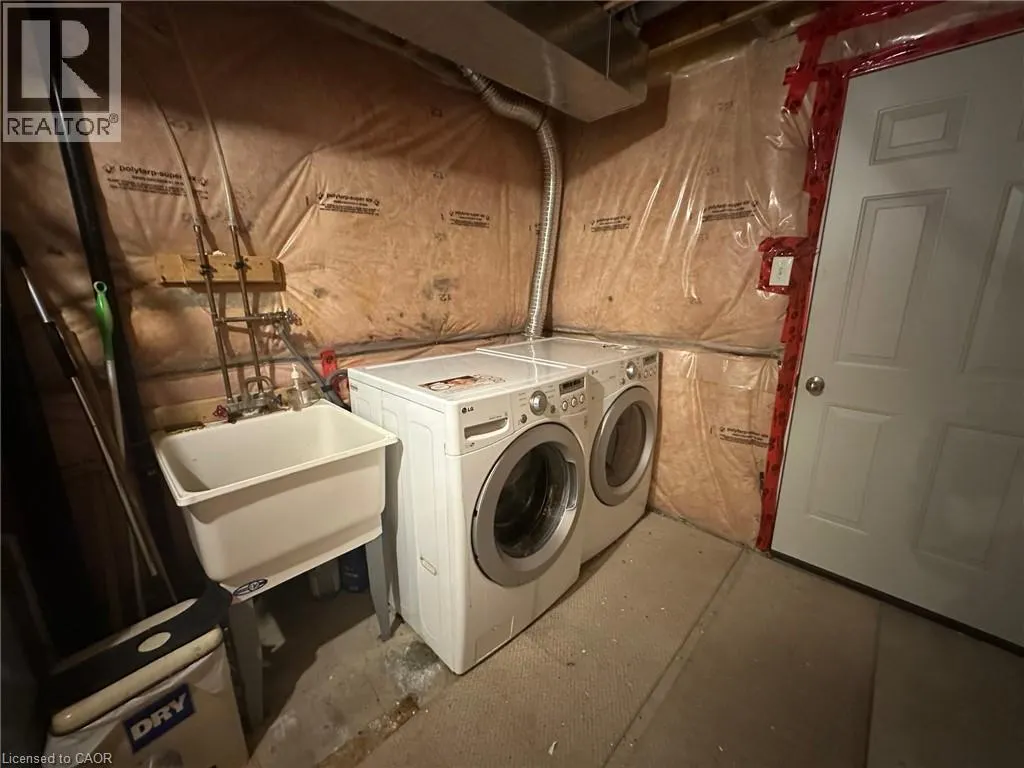 1353 OLD ZELLER Drive