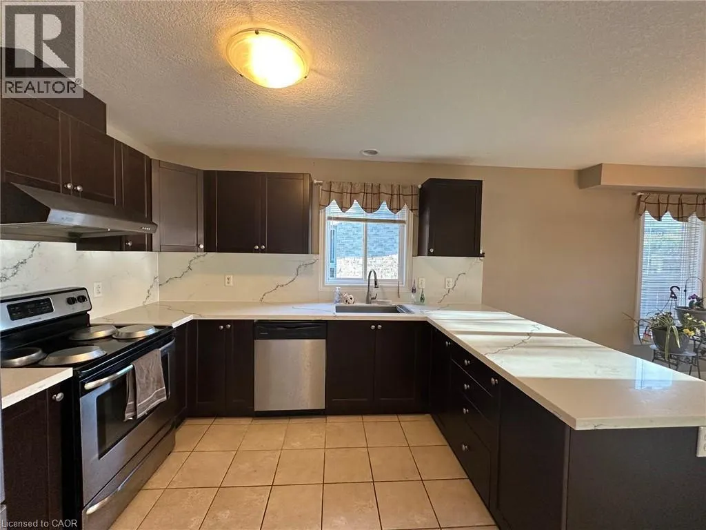 1353 OLD ZELLER Drive