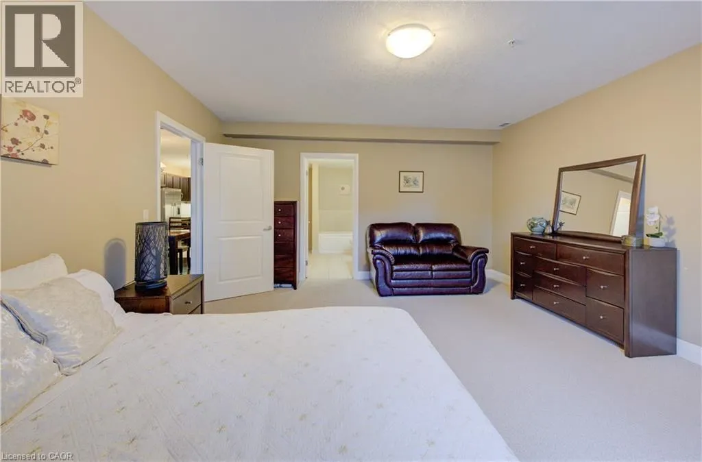 165 DUKE Street E Unit# 105, #105