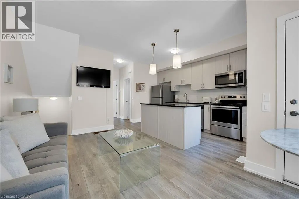 115 SHOREVIEW Place Unit# 9, #9
