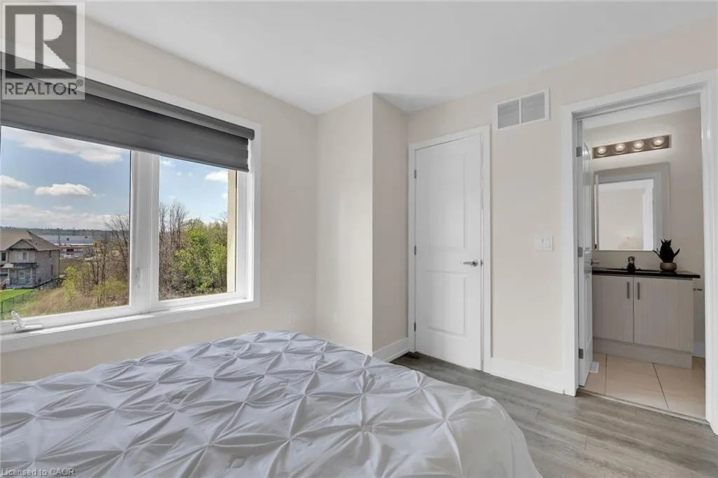 115 SHOREVIEW Place Unit# 9, #9