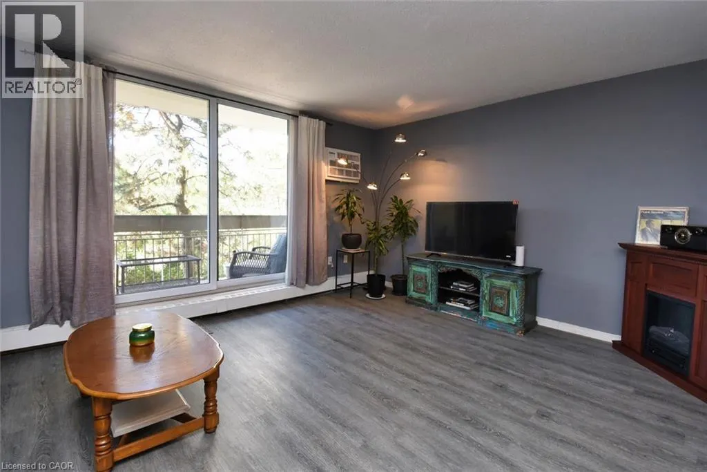 350 QUIGLEY Road Unit# 212, #212