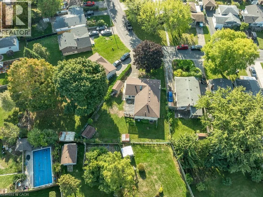 34 BELWOOD Walk