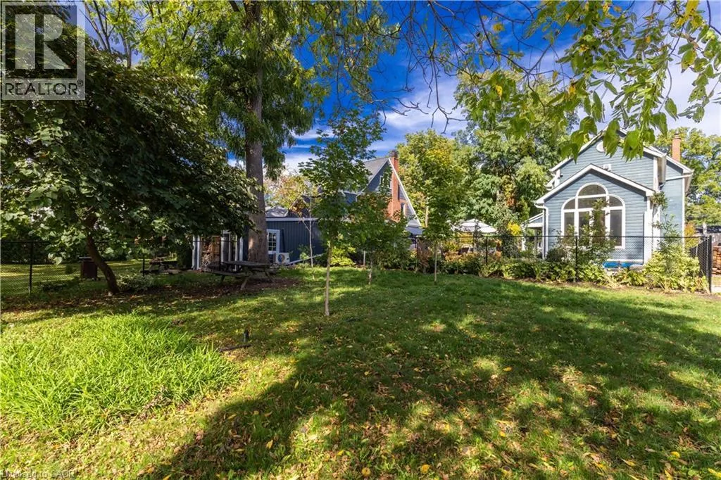 3/4 ELGIN Street