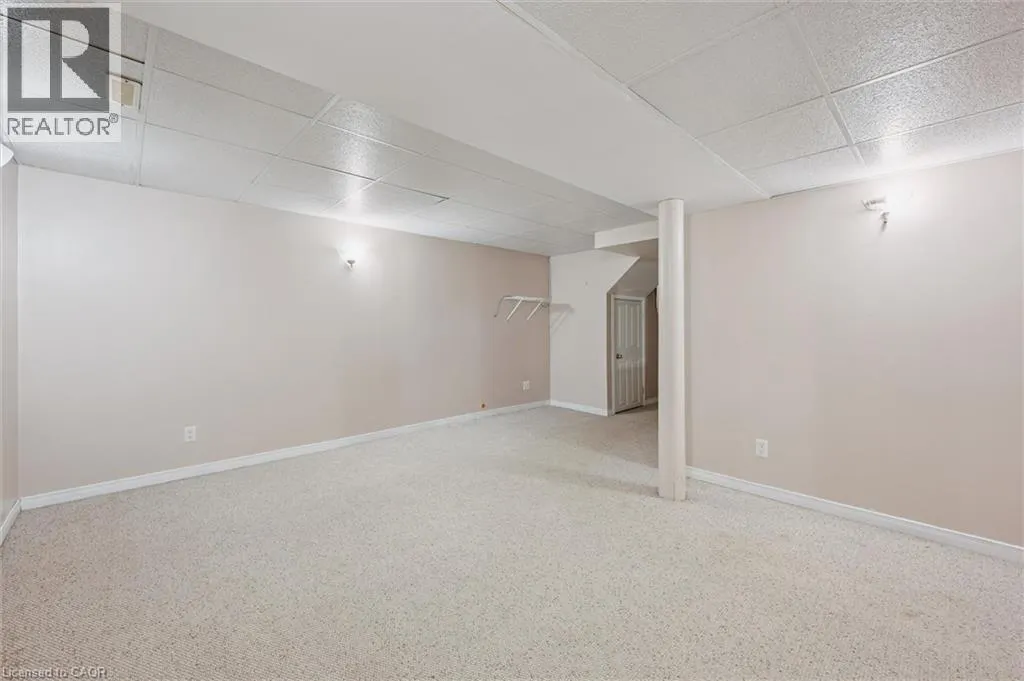 13 HARNESS Lane