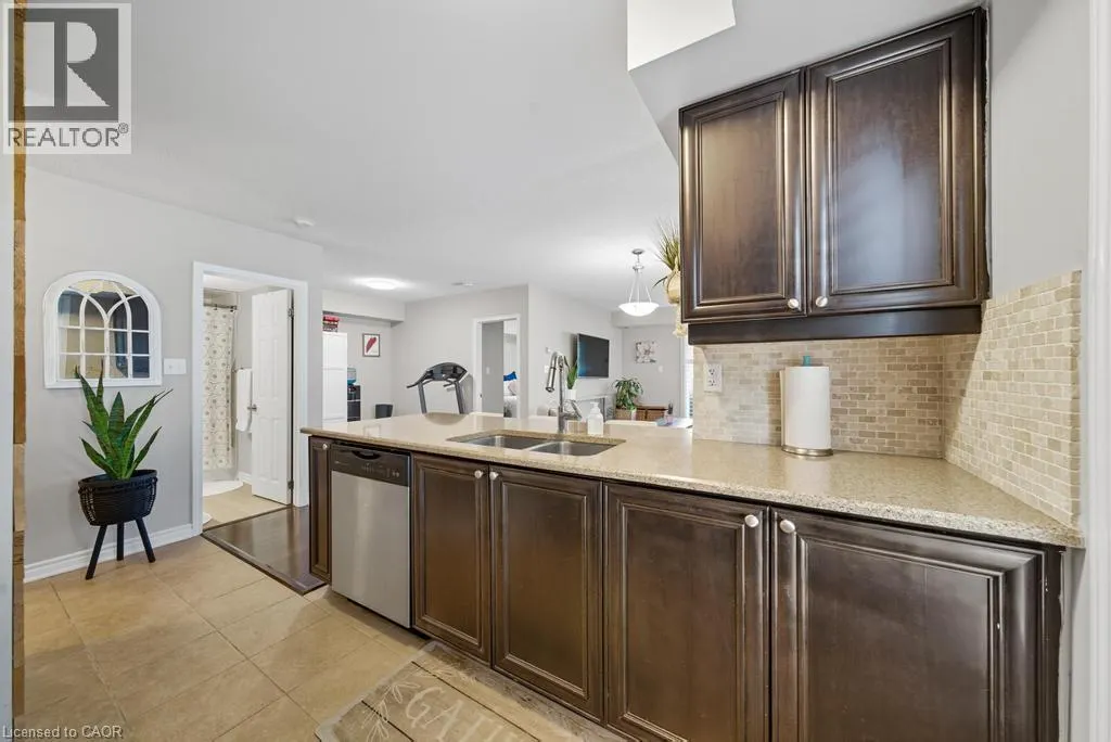 3070 ROTARY Way Unit# 121, #121