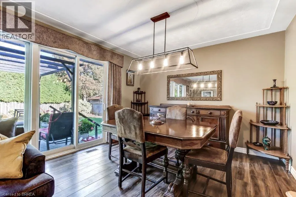 66 FORSYTHE Avenue