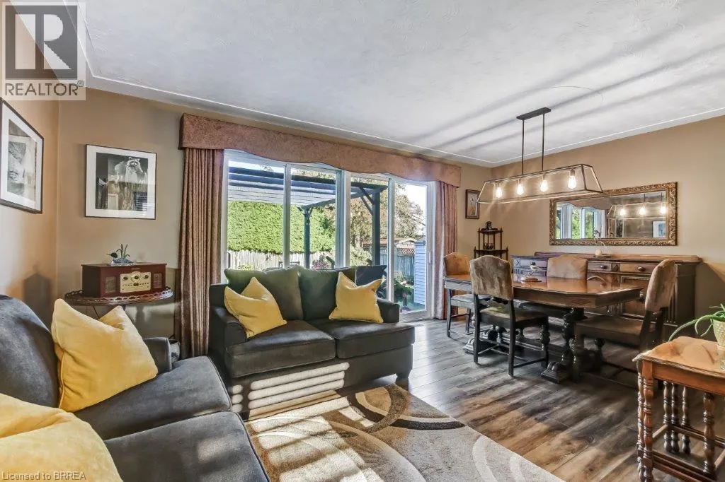 66 FORSYTHE Avenue