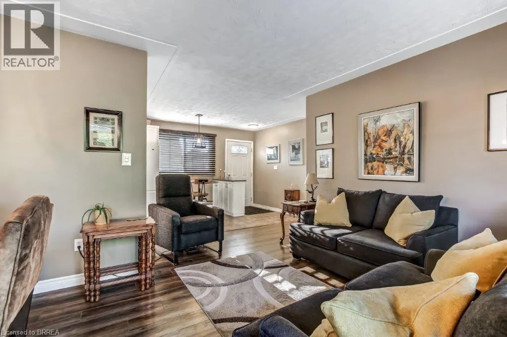 66 FORSYTHE Avenue