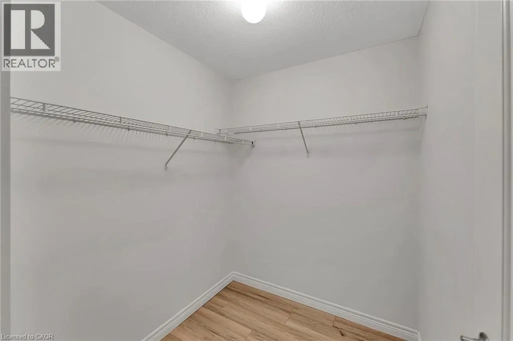 98 SHOREVIEW Place Unit# 18, #18