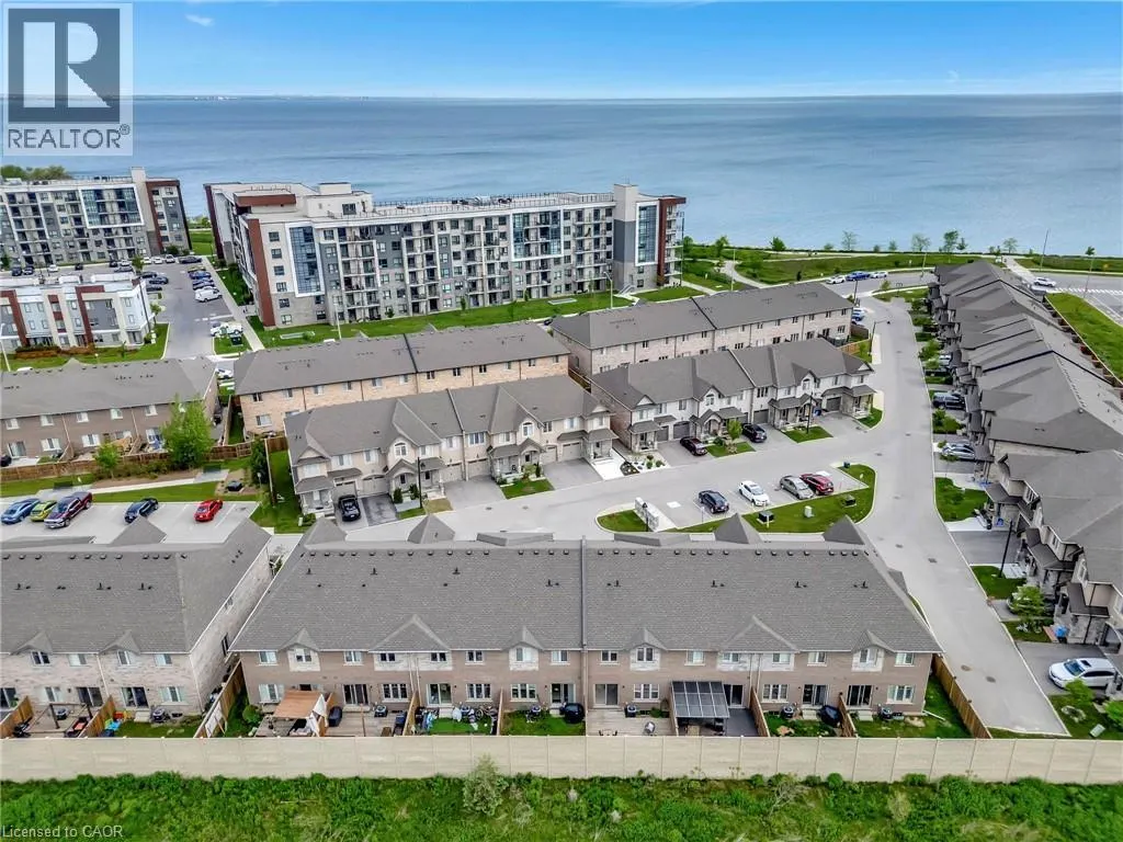 98 SHOREVIEW Place Unit# 18, #18