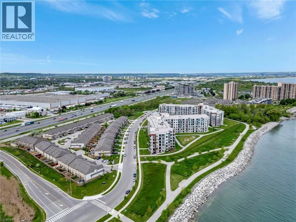 98 SHOREVIEW Place Unit# 18, #18