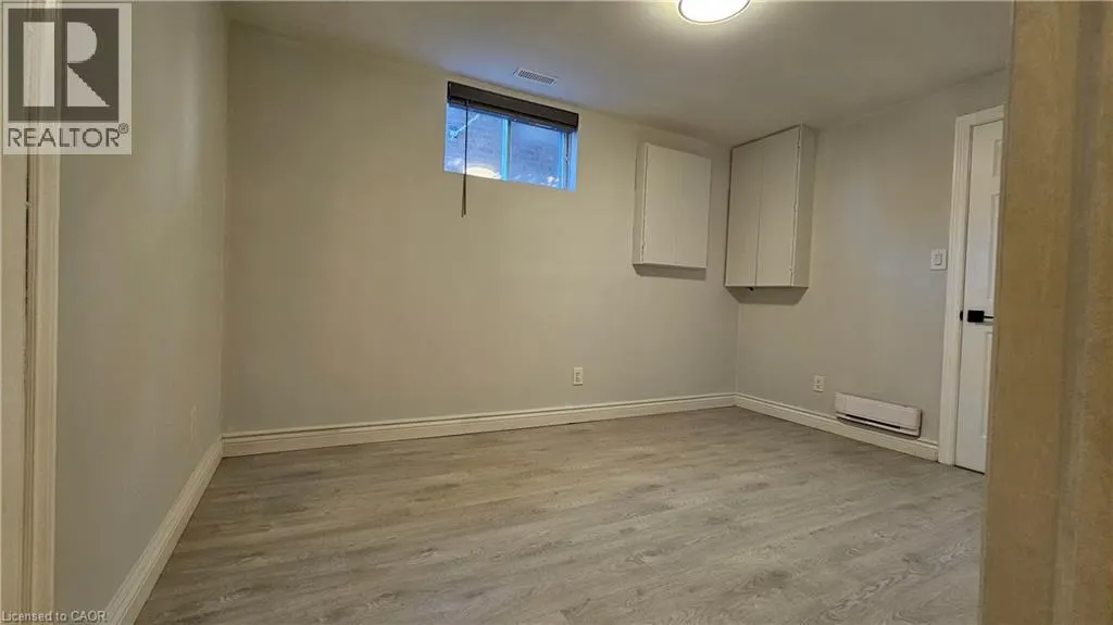 110 ABBOT Drive