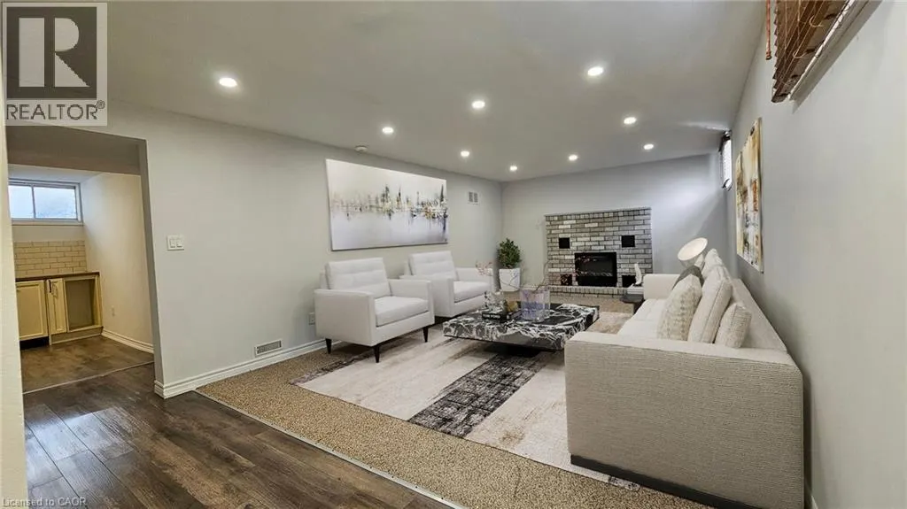 110 ABBOT Drive