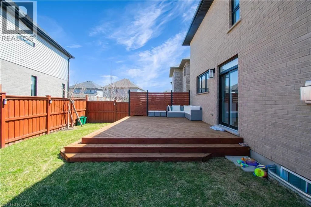 556 MAYAPPLE Street