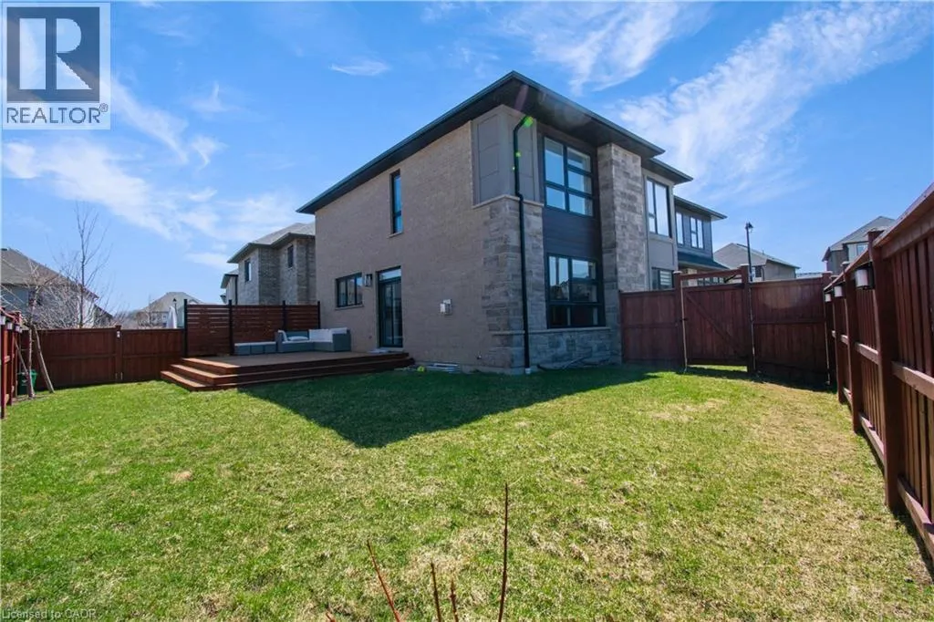 556 MAYAPPLE Street