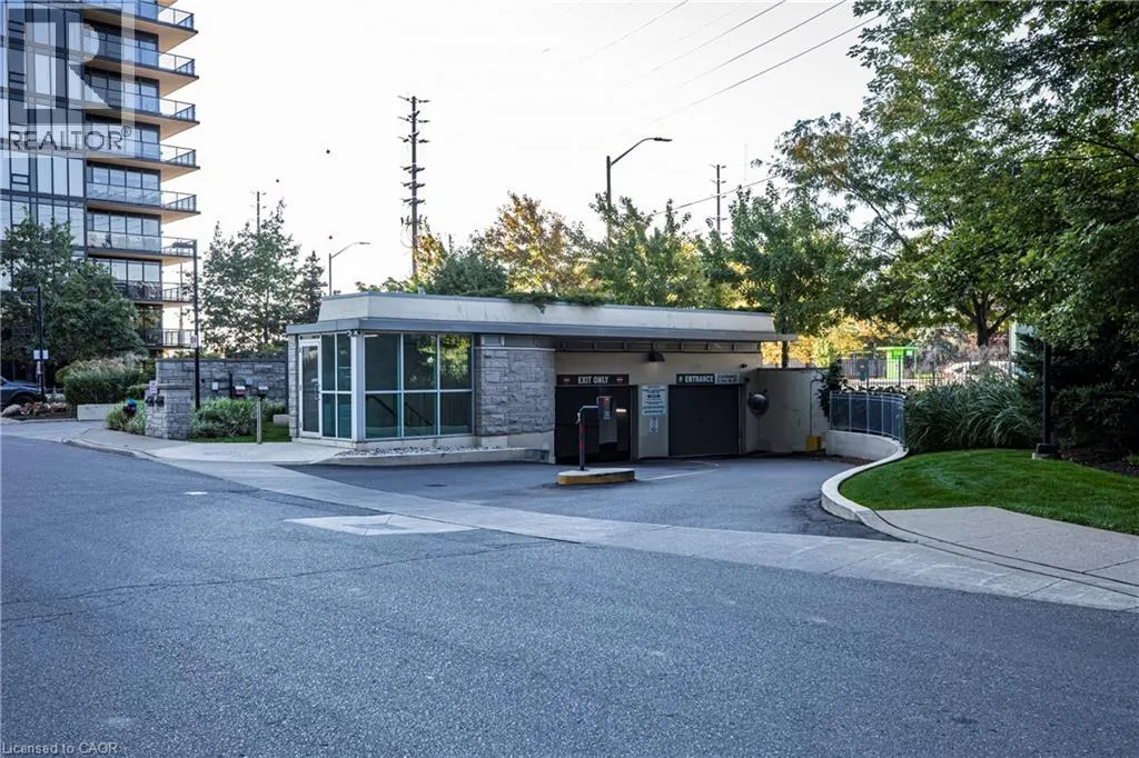 1055 SOUTHDOWN Road Unit# 502, #502