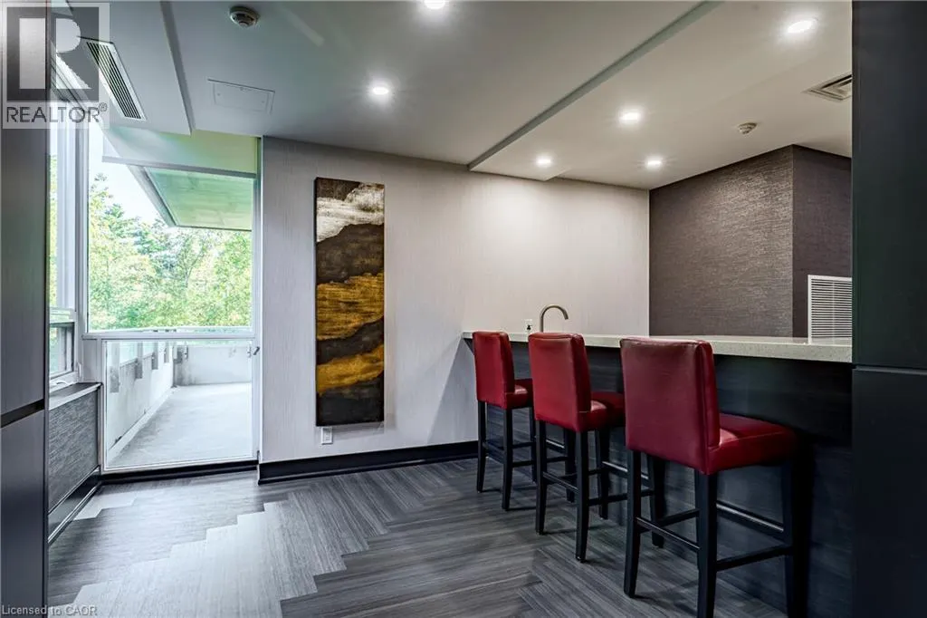 1055 SOUTHDOWN Road Unit# 502, #502