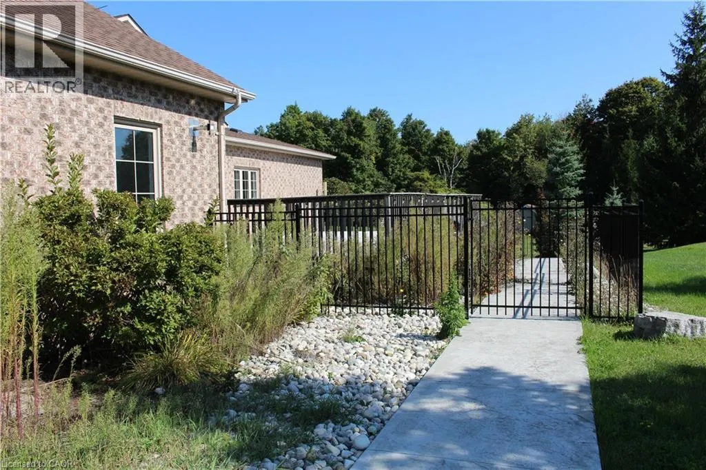 11490 INGLIS Drive