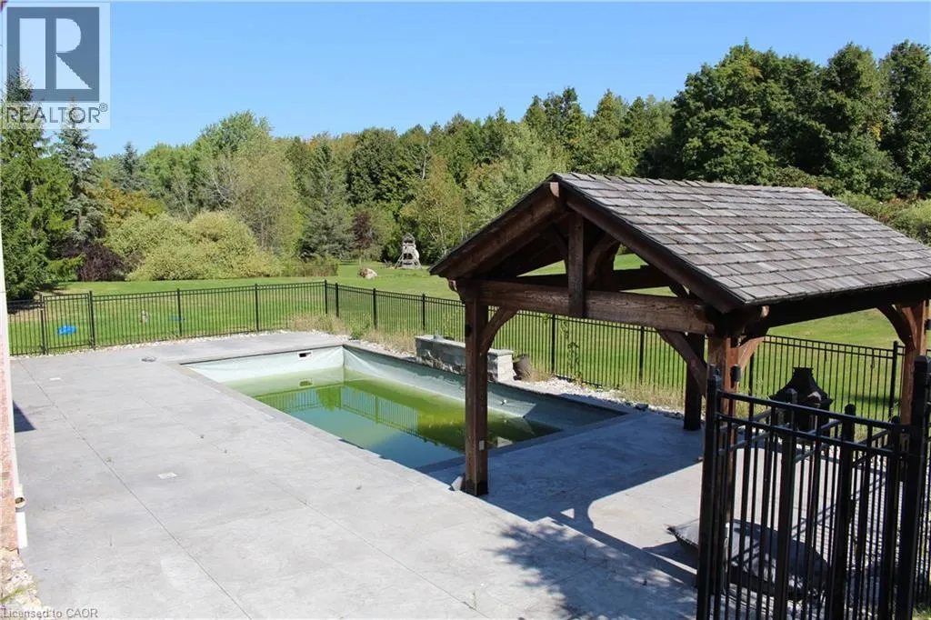 11490 INGLIS Drive