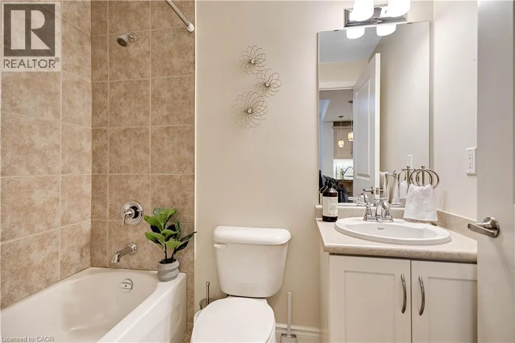 125 WILSON Street W Unit# 108, #108