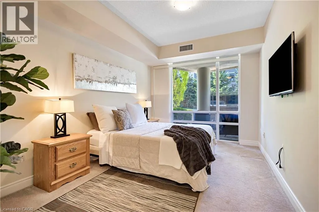 125 WILSON Street W Unit# 108, #108