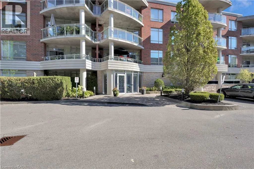 125 WILSON Street W Unit# 108, #108