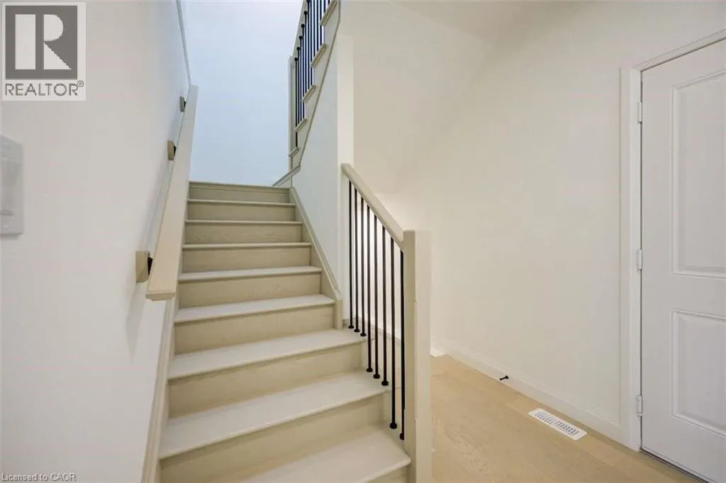 113 RIVERTRAIL Avenue