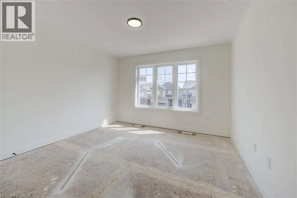 113 RIVERTRAIL Avenue