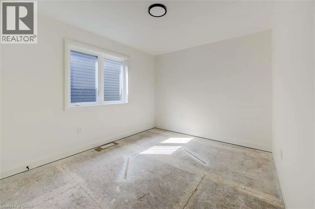 113 RIVERTRAIL Avenue