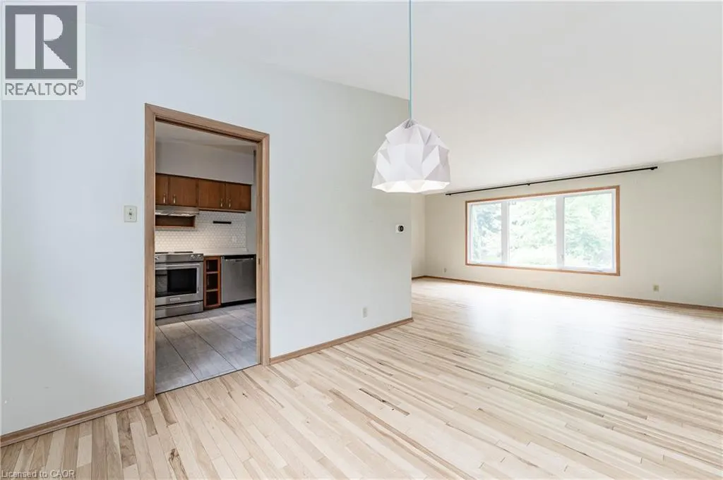 58 CYPRUS Drive Unit# UPPER, #UPPER