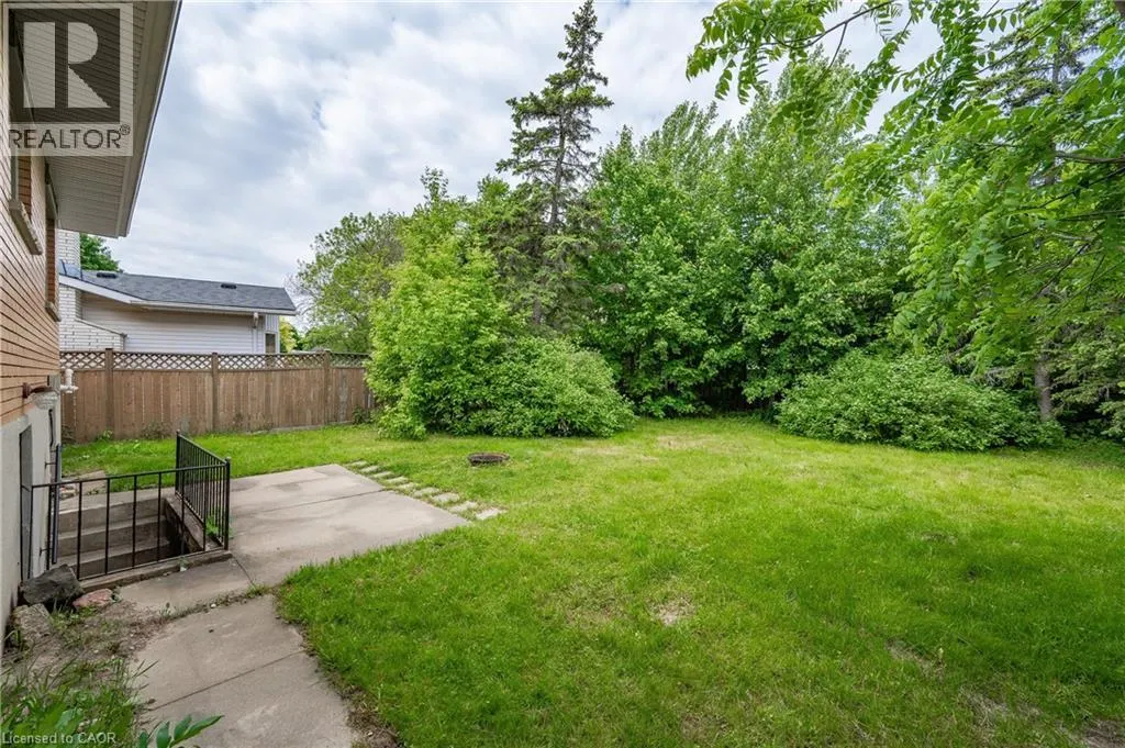 58 CYPRUS Drive Unit# UPPER, #UPPER