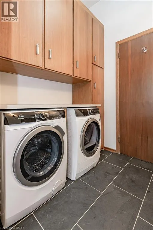 58 CYPRUS Drive Unit# UPPER, #UPPER