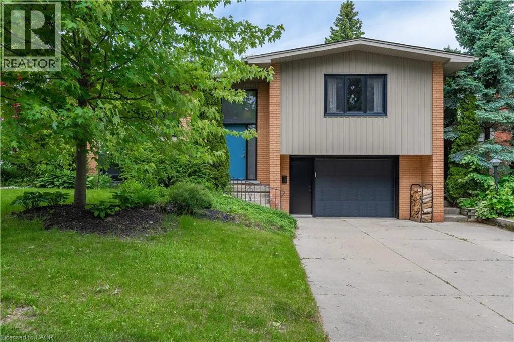 58 CYPRUS Drive Unit# UPPER, #UPPER