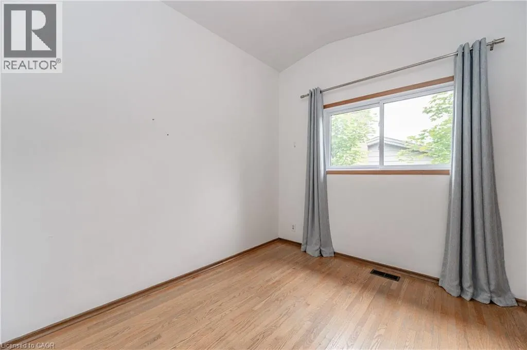 58 CYPRUS Drive Unit# UPPER, #UPPER