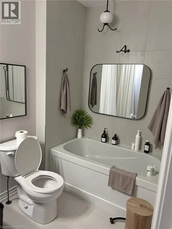 155 EQUESTRIAN Way Unit# 124, #124